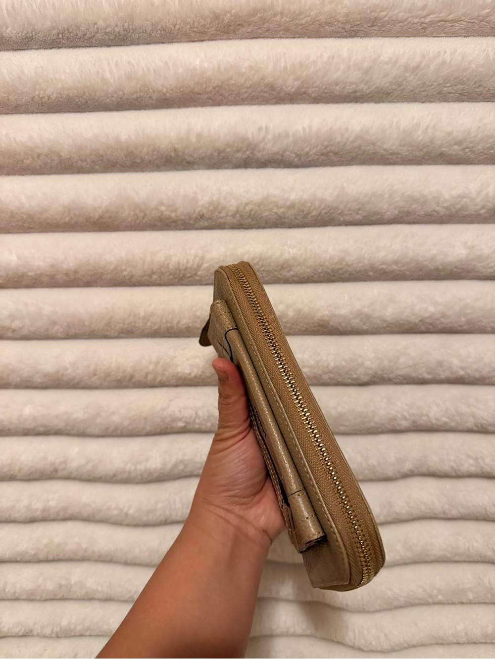 Chloé Paraty Zip Around Long Wallet With Dust Bag - Picture 2 of 16